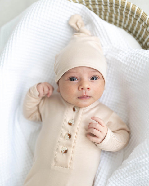 Stroller Society - Newborn Knotted Baby Gown, Bow, Hat Set - Sand